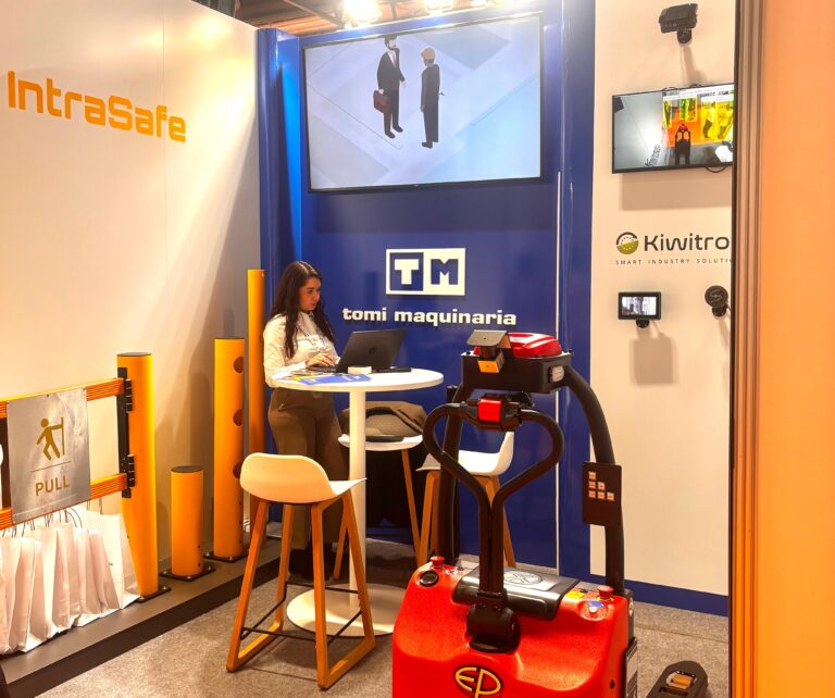 tomi maquinaria ifema 2025 logistic & automation